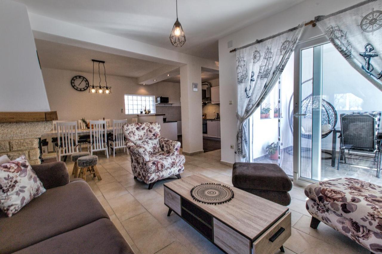فيلا Luxury House سيساريكا المظهر الخارجي الصورة