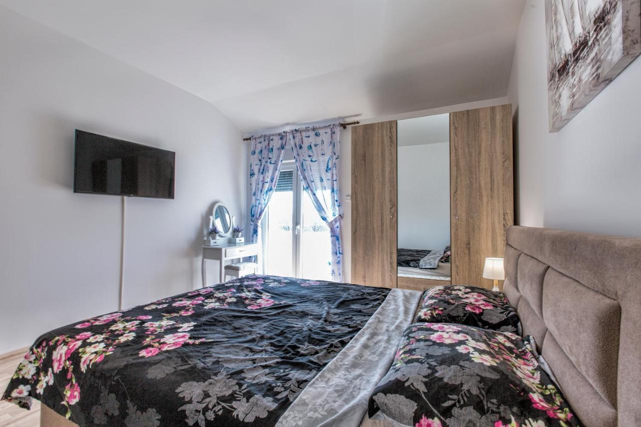 فيلا Luxury House سيساريكا المظهر الخارجي الصورة